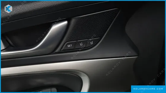 GENESIS G70 GASOLINE 2.0T 4WD