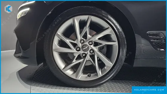 GENESIS G70 GASOLINE 2.0T 2WD