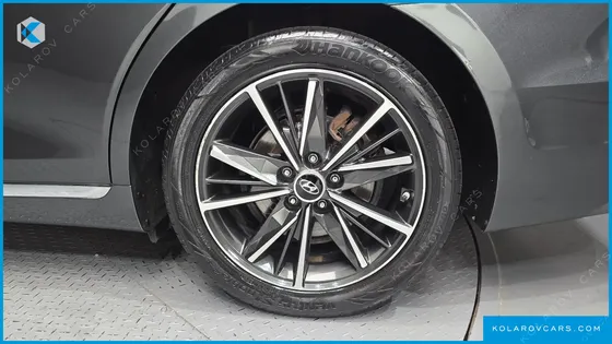 HYUNDAI GRANDEUR 2.5