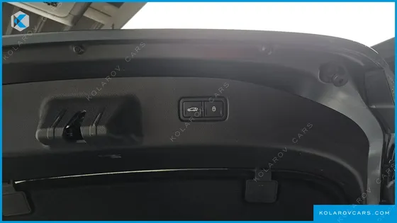 GENESIS G70 GASOLINE 2.0T 2WD
