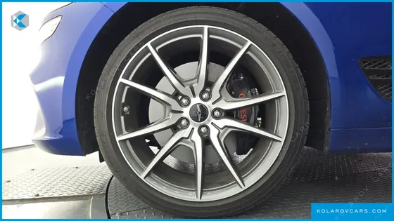 GENESIS G70 GASOLINE 2.5T 2WD