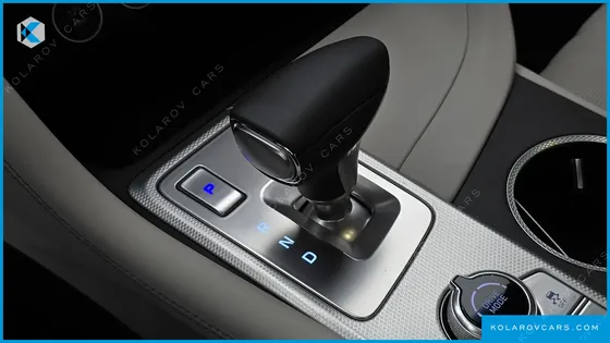 GENESIS G70 GASOLINE 2.5T 2WD