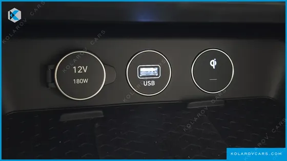 GENESIS G70 GASOLINE 2.5T 2WD