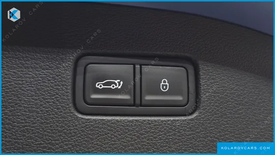 GENESIS G70 GASOLINE 2.5T 2WD
