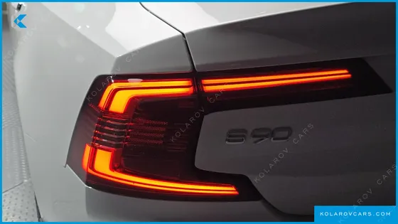 VOLVO S90 B5 INSCRIPTION