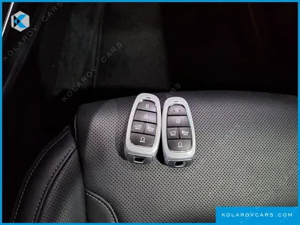 HYUNDAI GRANDEUR 3.0 LPI RENT CAR