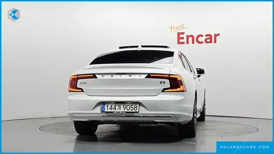 VOLVO S90 B5 ULTIMATE BRIGHT