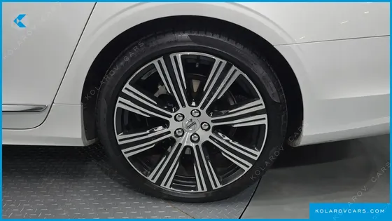 VOLVO S90 B6 AWD ULTIMATE BRIGHT