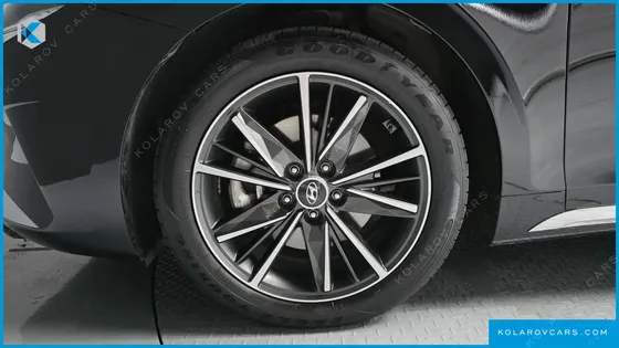 HYUNDAI GRANDEUR 2.5