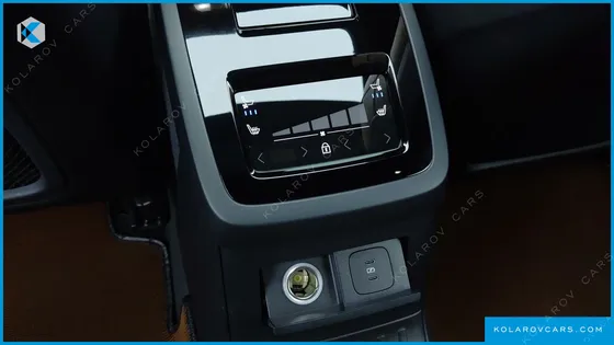 VOLVO S90 T8 AWD ULTIMATE BRIGHT