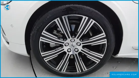 VOLVO S90 T8 AWD ULTIMATE BRIGHT