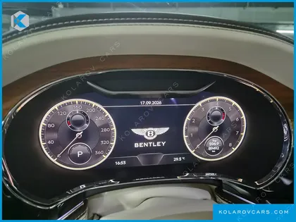BENTLEY FLYING SPUR 4.0 AZURE