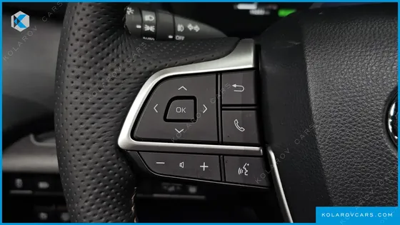 TOYOTA SIENNA 2.5 HYBRID 2WD