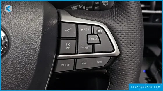 TOYOTA SIENNA 2.5 HYBRID 2WD