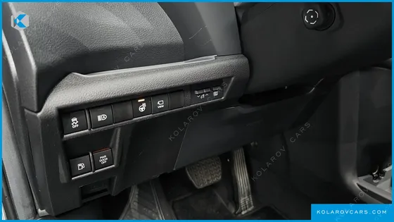 TOYOTA SIENNA 2.5 HYBRID 2WD