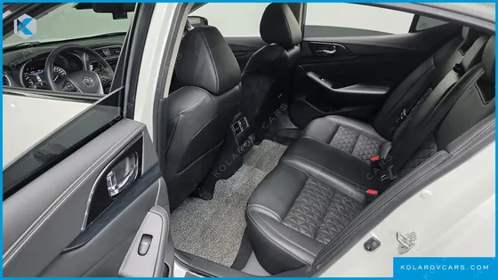 NISSAN MAXIMA 3.5 PLATINUM