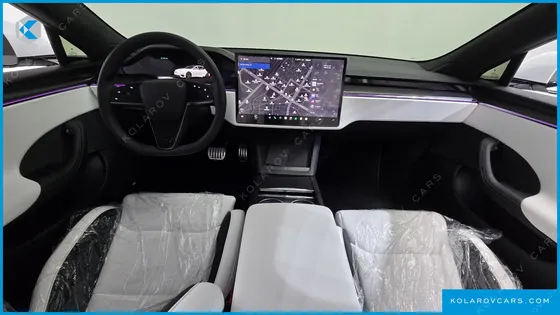 TESLA MODEL S PLAID