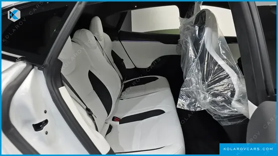 TESLA MODEL S PLAID