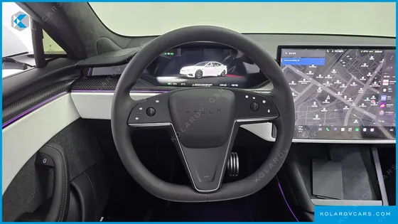 TESLA MODEL S PLAID