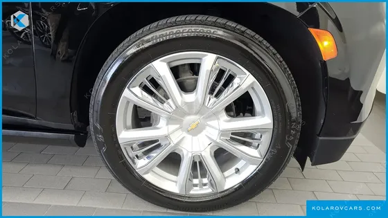 CHEVROLET (GM DAEWOO) TAHOE 6.2 DARK KNIGHT 4WD