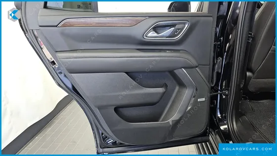 CHEVROLET (GM DAEWOO) TAHOE 6.2 DARK KNIGHT 4WD