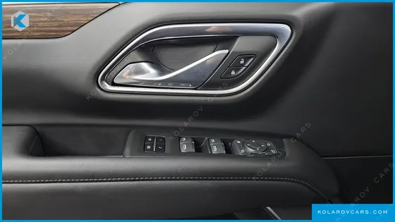 CHEVROLET (GM DAEWOO) TAHOE 6.2 DARK KNIGHT 4WD