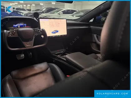 TESLA MODEL S PLAID
