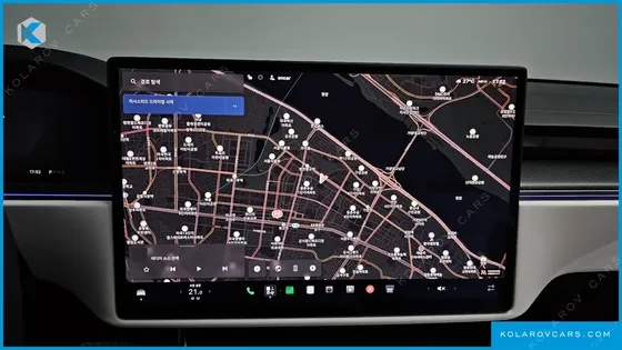 TESLA MODEL S PLAID