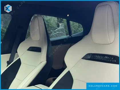 TESLA MODEL S PLAID