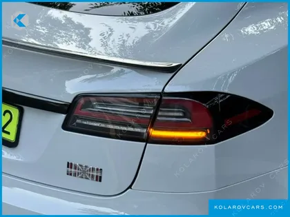TESLA MODEL S PLAID