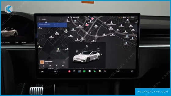 TESLA MODEL S PLAID