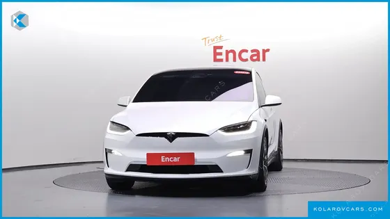 TESLA MODEL X PLAID