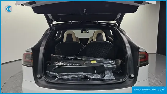 TESLA MODEL X PLAID