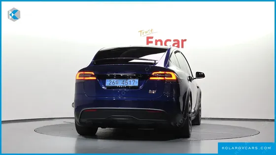 TESLA MODEL X PLAID