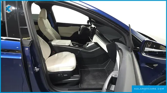 TESLA MODEL X PLAID