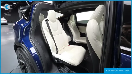 TESLA MODEL X PLAID
