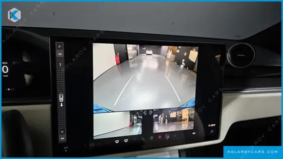 TESLA MODEL X PLAID