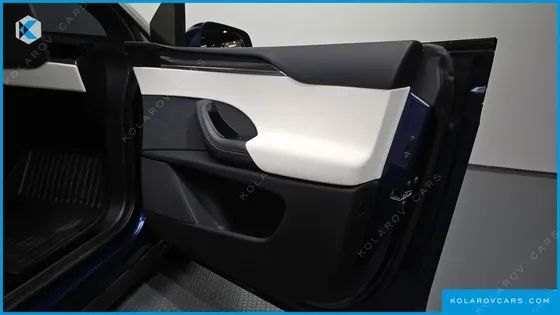 TESLA MODEL X PLAID