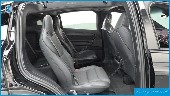 TESLA MODEL X PLAID