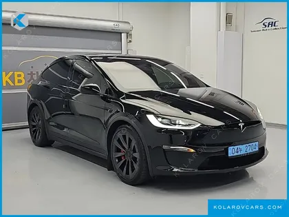 TESLA MODEL X PLAID
