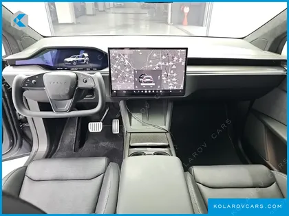 TESLA MODEL X PLAID