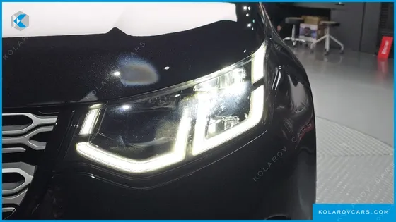 LAND ROVER DISCOVERY SPORT P250 SE