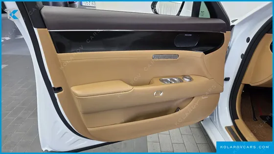 GENESIS G90 GASOLINE 3.5 TURBO 2WD