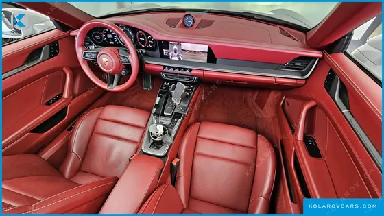 PORSCHE 911 CARRERA 4 CABRIOLET