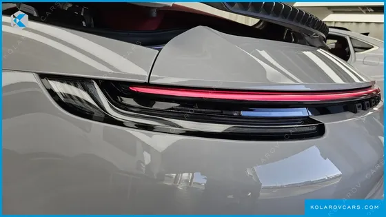 PORSCHE 911 CARRERA 4 CABRIOLET