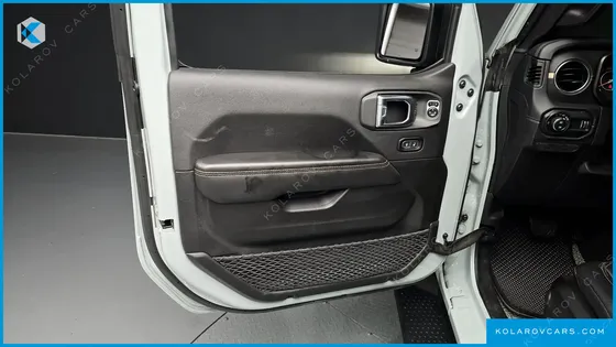 JEEP WRANGLER 2.0 SAHARA POWER TOP 4DOOR
