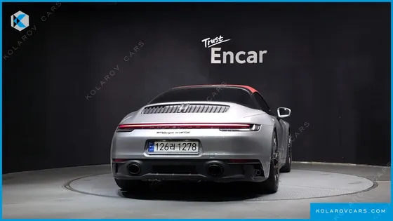 PORSCHE 911 TARGA 4 GTS