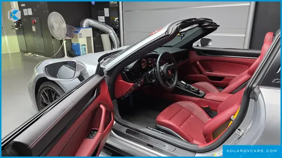 PORSCHE 911 TARGA 4 GTS