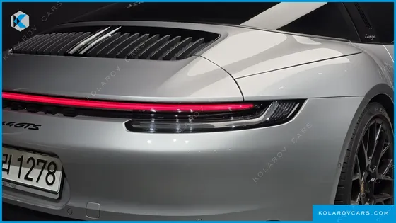 PORSCHE 911 TARGA 4 GTS