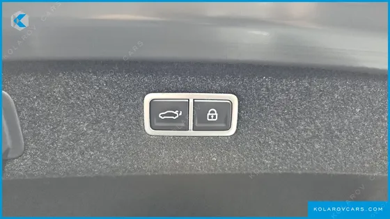 GENESIS G90 GASOLINE 3.5 TURBO AWD